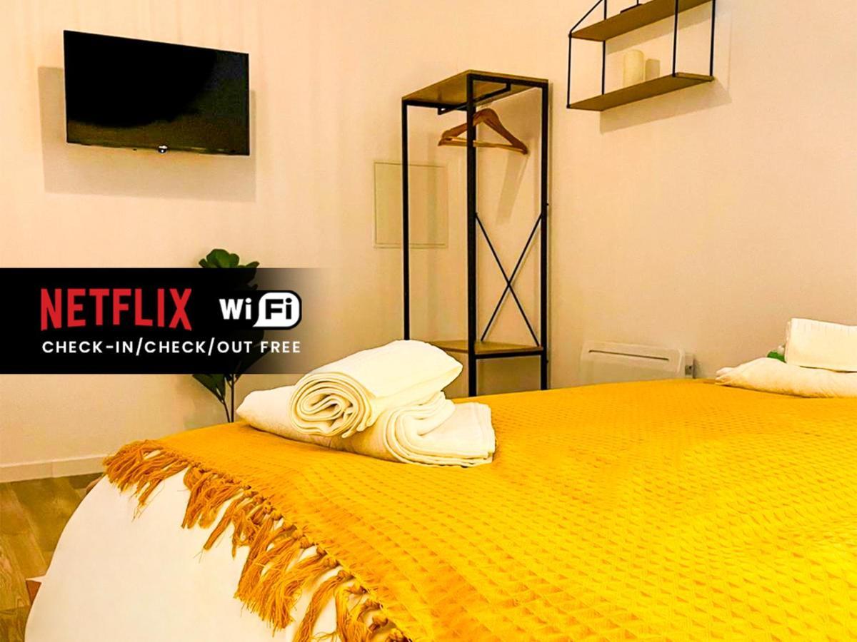 Ng Suitehome - Lille I Tourcoing Winoc - Appartement T2 - Netflix - Wifi - Cuisine - Parking Gratuit Esterno foto